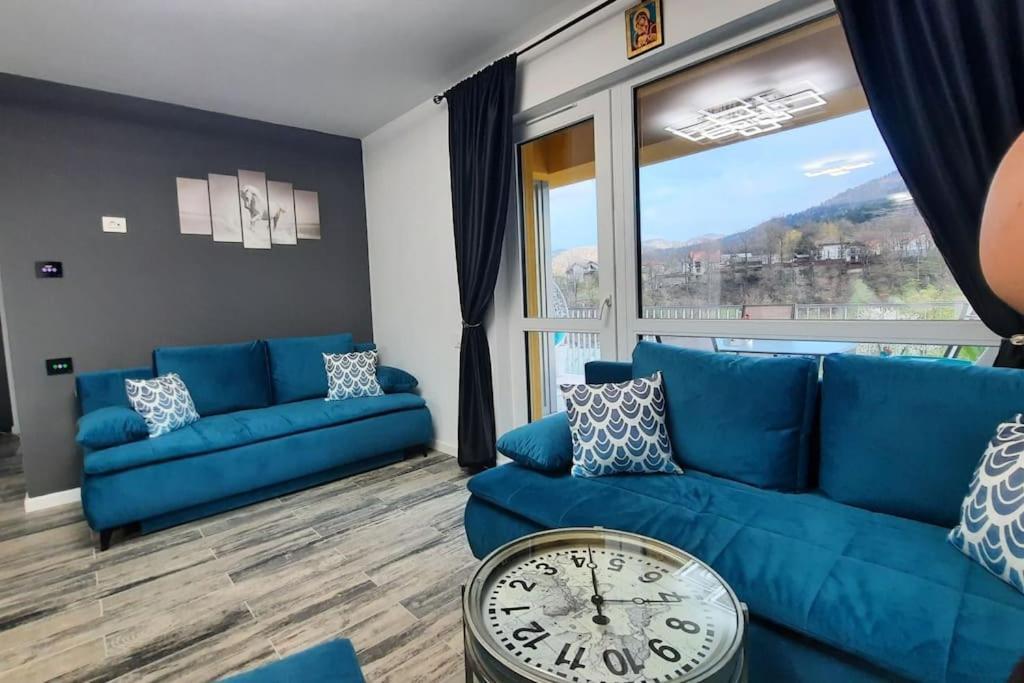 Apartament Erika Premium Синая Екстериор снимка